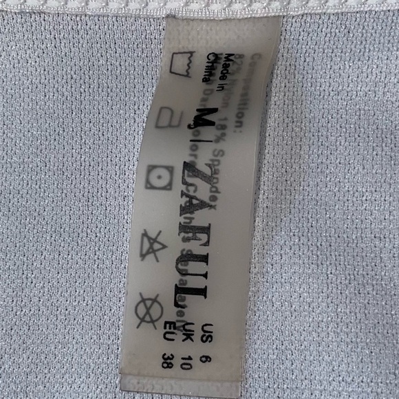 Zaful Bikini Set Triangle Top Strappy Halter Tie Back Cheeky Bottoms Compression - Picture 6 of 6